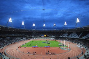 阿扎伦卡回归赛场，高光表现首场状态亮眼，日本队观众沸腾！-365游戏平台官网