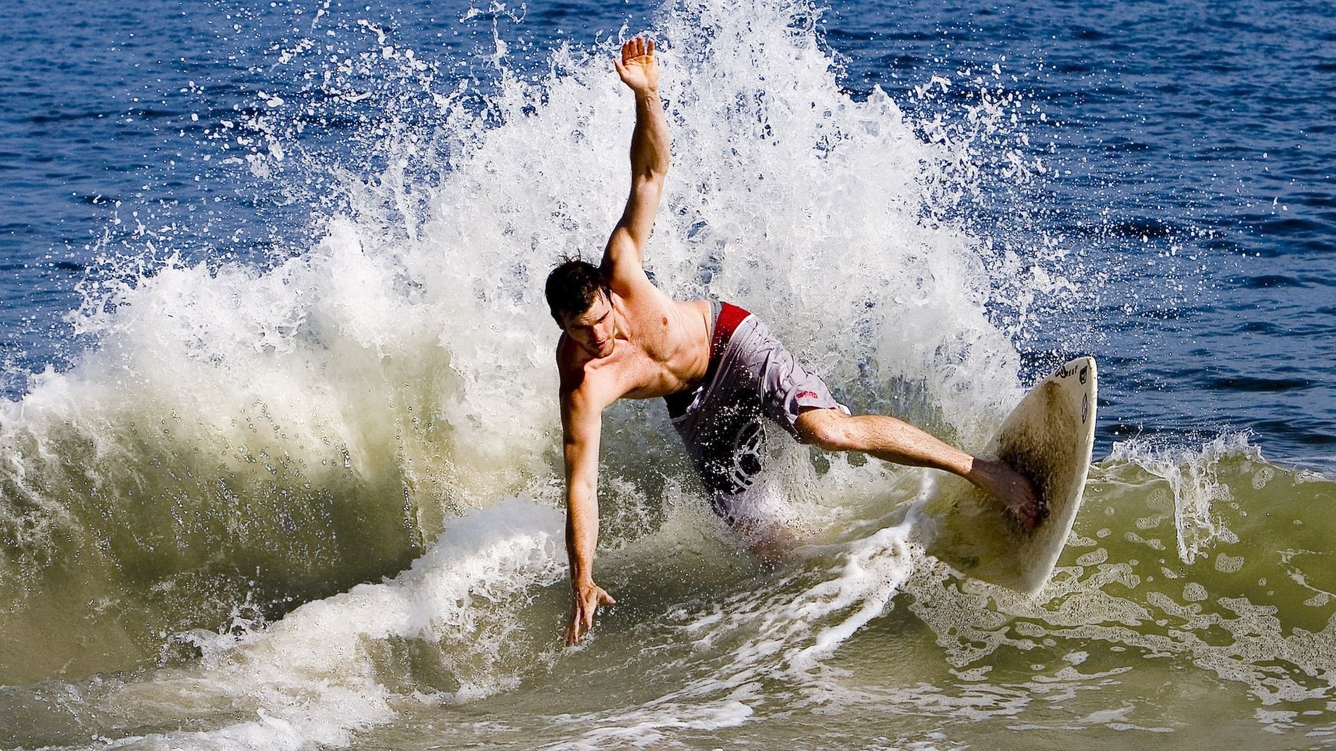 电竞最新战报！阿根廷队迎战意大利队，体能极限考验，赛场硬仗一触即发